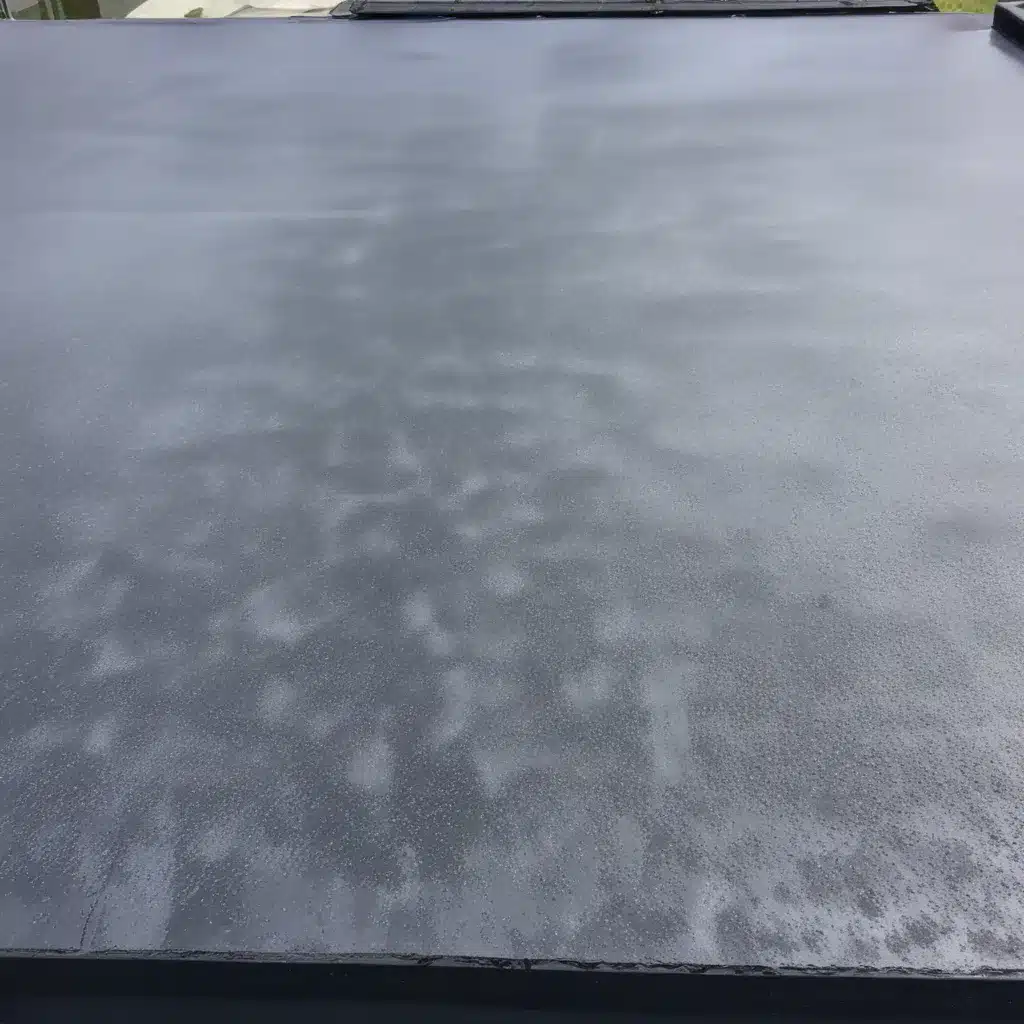 Flat Roof Maintenance and Condensation Control: Preventing Moisture Issues